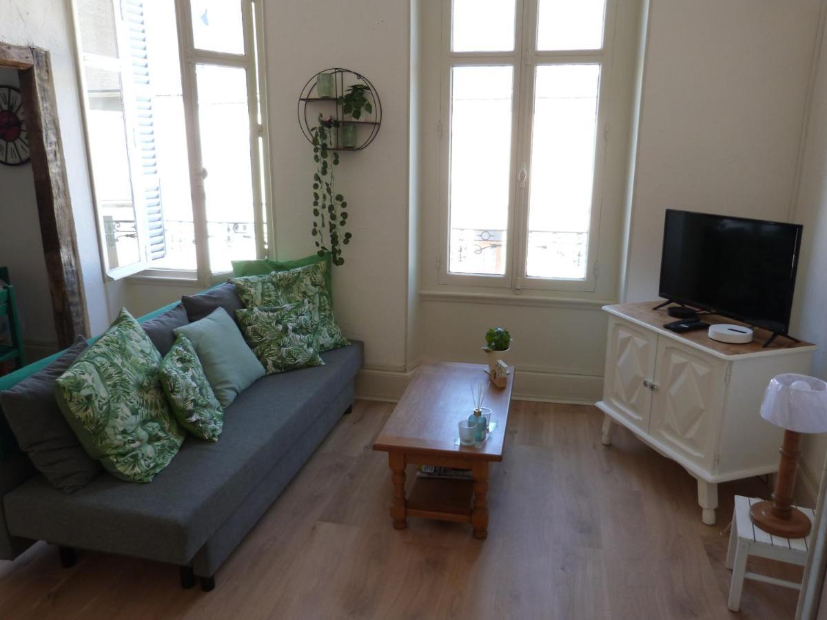 Apartamento Le Compostelle Issoudun Exterior foto